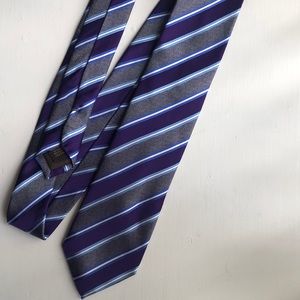Tasso Elba neck tie